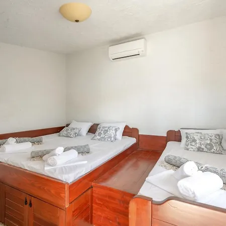 Дом отдыха Core Holiday Vrulje (Kornati)